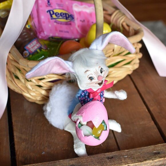 6" Easter Egg Surprise Bunny - Picture 2 of 2